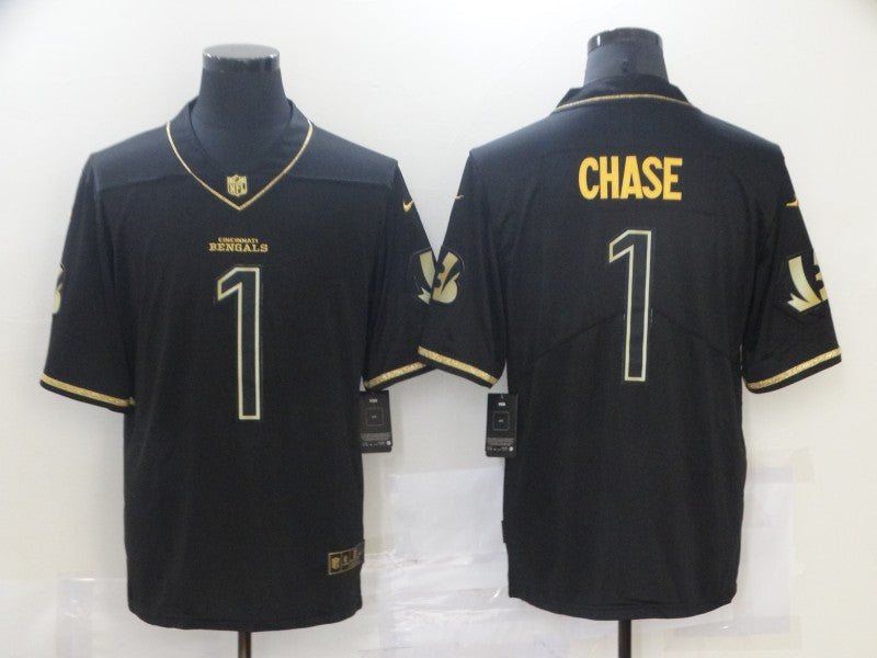Men's Cincinnati Bengals Ja'Marr Chase #1 Black Game Player Jersey1